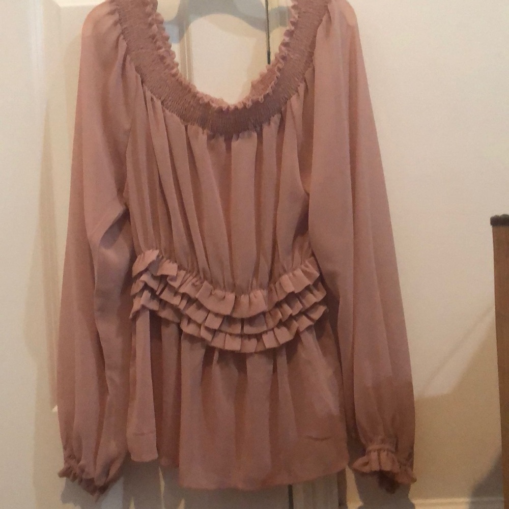 Adorable Forever 21 Shirt